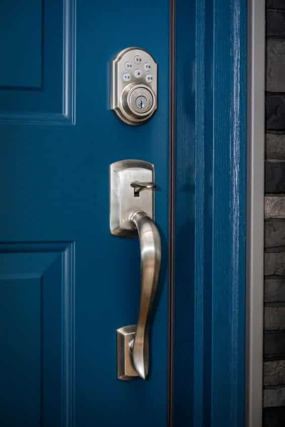 Front Door Smart Lock Keypad Not Working? Do This