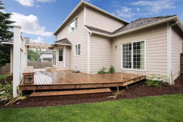 Should Decking Boards Run Parallel to the House?